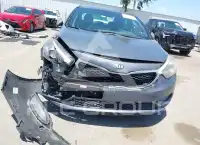 2016 KIA Forte photo