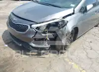 2016 KIA Forte photo