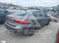 2016 KIA Forte photo