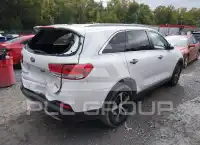 2016 KIA Sorento фото