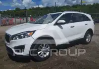 2016 KIA Sorento photo