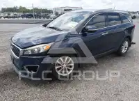 2016 KIA Sorento photo