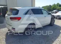 2016 KIA Sorento photo