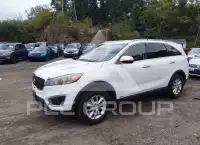 2016 KIA Sorento photo