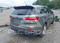 2016 KIA Sorento photo