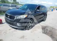 2016 KIA Sorento фото