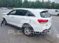2016 KIA Sorento photo