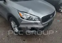 2016 KIA Sorento photo
