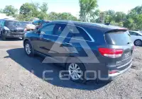 2016 KIA Sorento фото