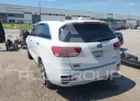 2016 KIA Sorento photo