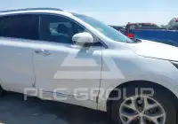 2016 KIA Sorento photo