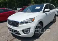 2016 KIA Sorento photo