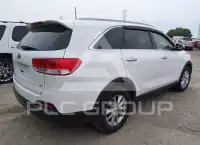 2016 KIA Sorento photo