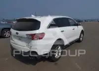 2016 KIA Sorento фото