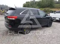 2016 KIA Sorento photo