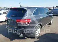2016 KIA Sorento photo