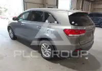 2016 KIA Sorento photo