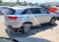 2016 KIA Sorento photo