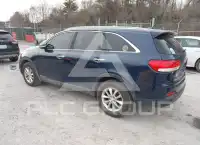 2016 KIA Sorento photo