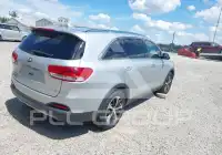 2016 KIA Sorento photo