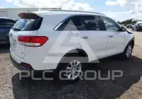 2016 KIA Sorento photo