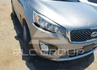 2016 KIA Sorento photo