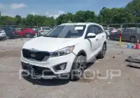2016 KIA Sorento photo