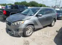 2016 KIA Sorento photo