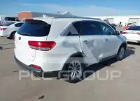 2016 KIA Sorento фото