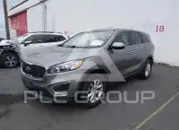 2016 KIA Sorento photo