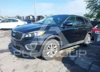2016 KIA Sorento photo