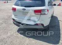 2016 KIA Sorento фото