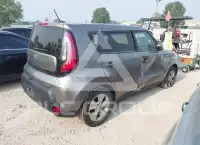 2016 KIA Soul photo