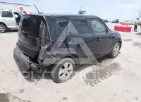 2016 KIA Soul фото