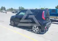 2016 KIA Soul photo