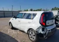 2016 KIA Soul фото