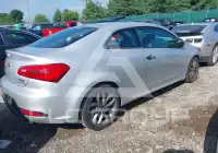 2016 KIA Forte фото