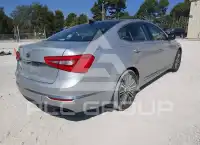 2016 KIA Cadenza photo