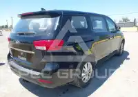 2016 KIA Sedona фото