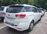 2016 KIA Sedona photo