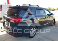 2016 KIA Sedona фото