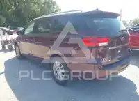 2016 KIA Sedona photo
