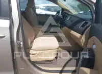 2016 KIA Sedona photo
