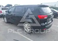 2016 KIA Sedona фото
