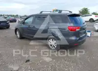 2016 KIA Sedona фото