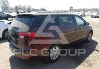 2016 KIA Sedona фото