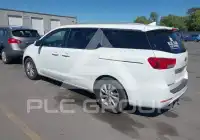 2016 KIA Sedona photo