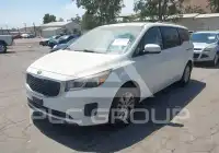 2016 KIA Sedona фото