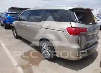 2016 KIA Sedona фото