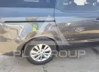 2016 KIA Sedona photo